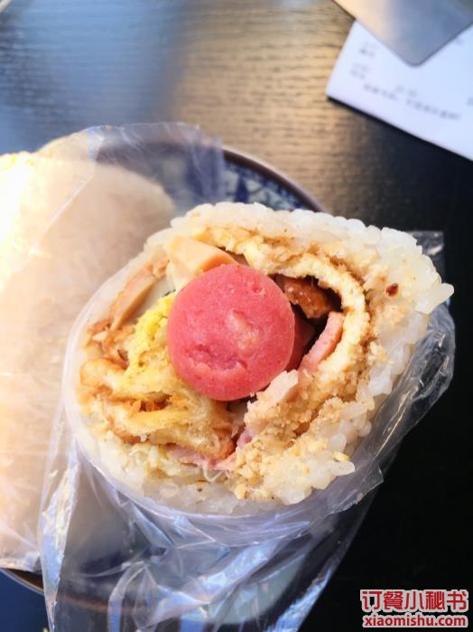 香肠兹饭团