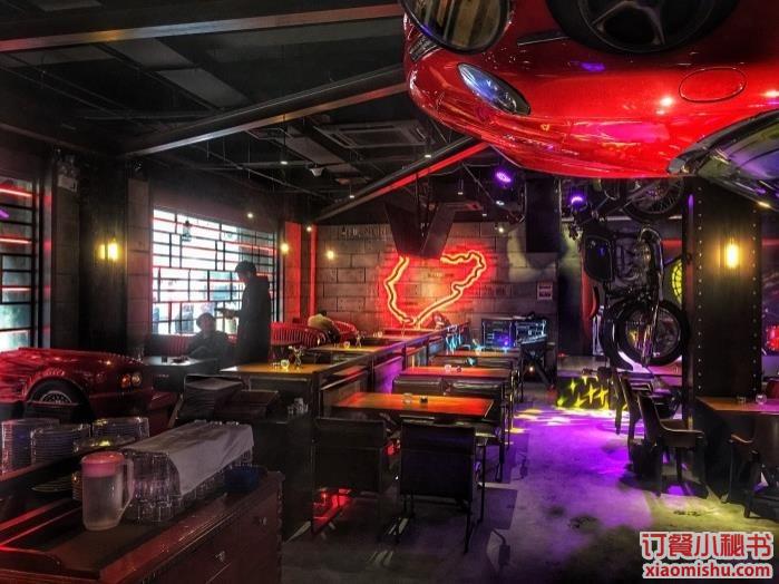 1886汽车主题德国餐厅 外滩13号店_大堂图片_上海_小