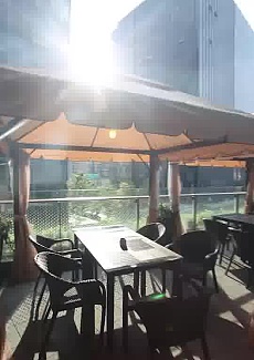   超大露台