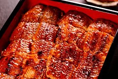 塘橋公園 昇鰻魚家