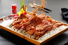 越界創意基地 蒙達客全羊館